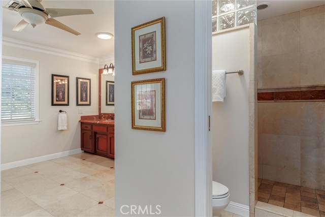 Detail Gallery Image 21 of 52 For 833 Rolling Hills Dr, Paso Robles,  CA 93446 - 4 Beds | 3 Baths