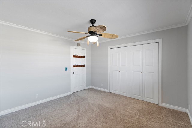 Detail Gallery Image 20 of 38 For 17041 Saint Andrews Ln, Huntington Beach,  CA 92649 - 4 Beds | 2/1 Baths