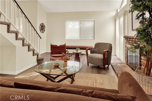 Detail Gallery Image 7 of 28 For 8482 E Amberwood, Anaheim,  CA 92808 - 3 Beds | 2/1 Baths