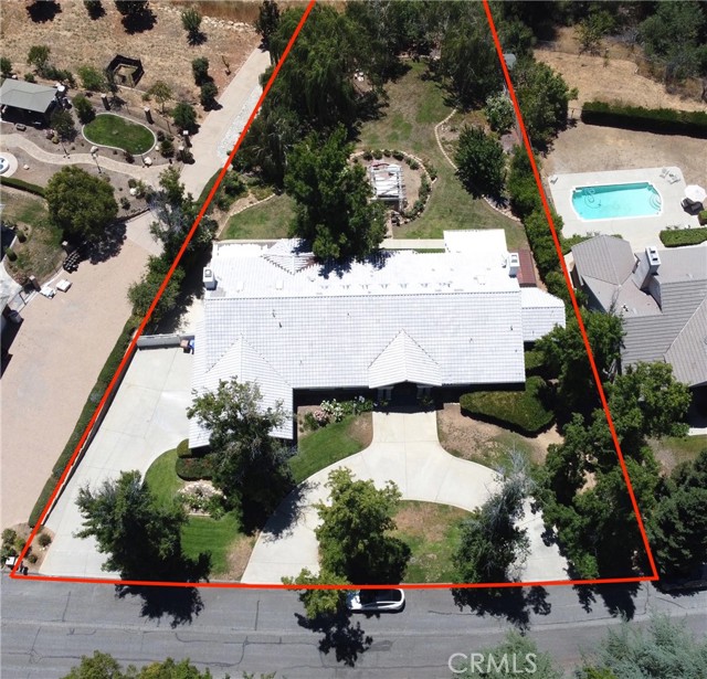 37321 Ironwood Drive, Yucaipa CA: https://media.crmls.org/medias/b2fceac8-00a3-4f48-bf88-6a2254751e03.jpg