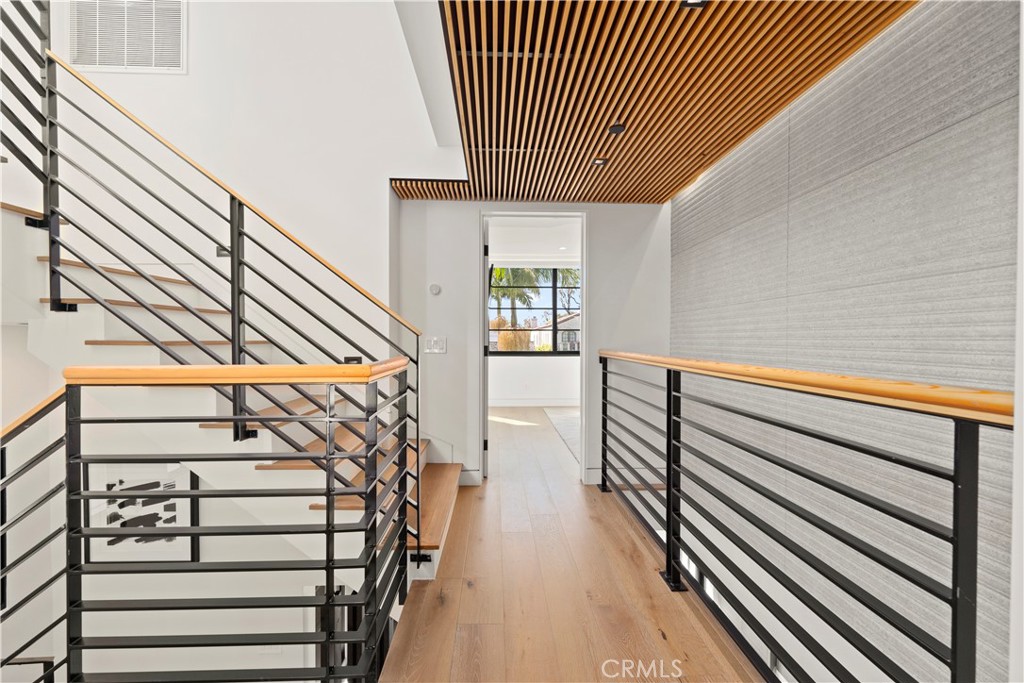 B2fdb23d Aced 40db 9d2b 6eac54a6349e