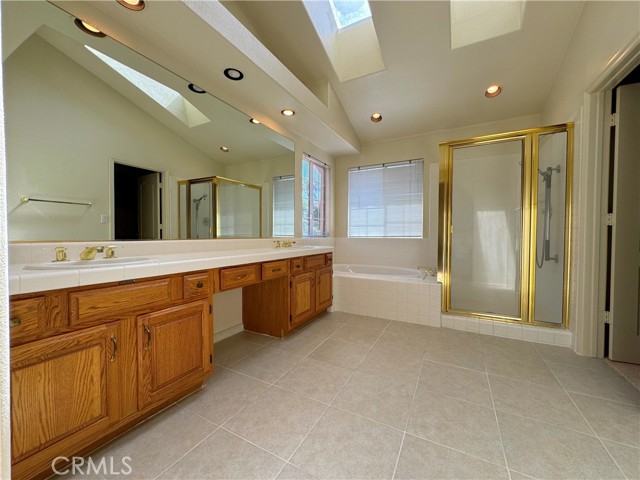 Detail Gallery Image 22 of 74 For 31415 Corte Montiel, Temecula,  CA 92592 - 4 Beds | 3 Baths