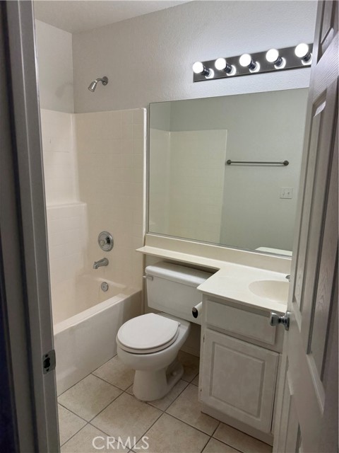 Detail Gallery Image 14 of 25 For 14106 Dartmouth St, Hesperia,  CA 92344 - 3 Beds | 2 Baths