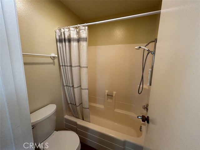 Detail Gallery Image 15 of 32 For 13515 Avenida Santa Tecla 210a,  La Mirada,  CA 90638 - 2 Beds | 2 Baths