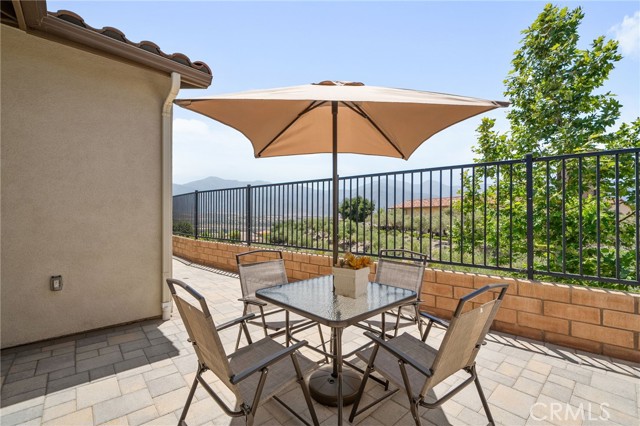 24205 Selwood Drive, Corona CA: https://media.crmls.org/medias/b30012d9-2bee-44b8-abb8-03a3ce660416.jpg