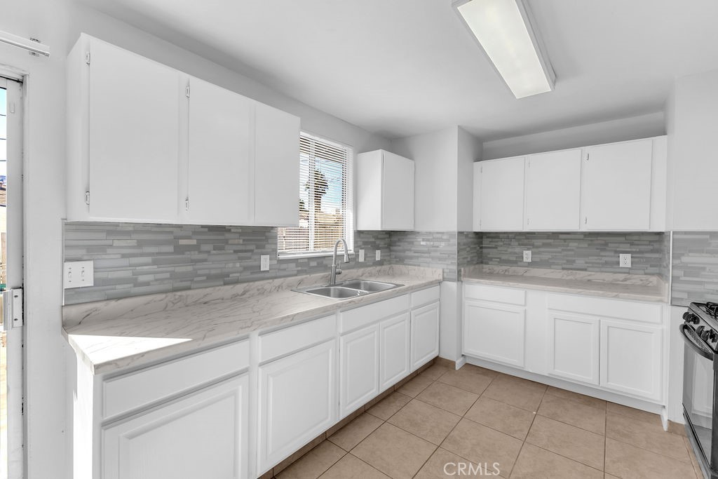 MLS #DW25244054 image #14