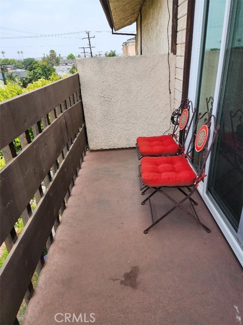 Detail Gallery Image 7 of 13 For 15116 S Raymond Ave #104,  Gardena,  CA 90247 - 2 Beds | 2 Baths
