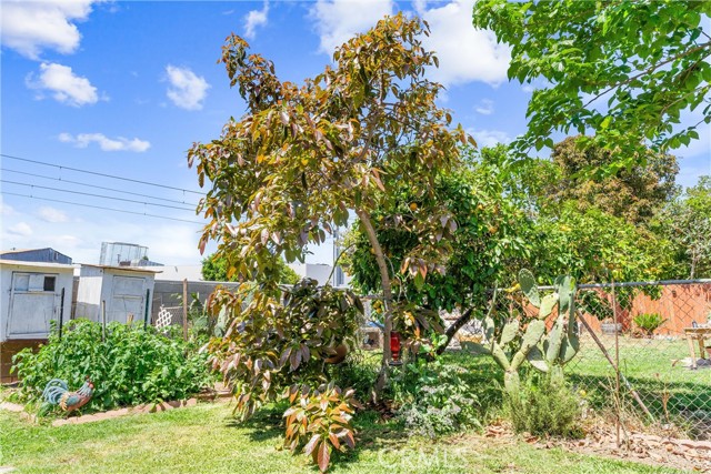 Detail Gallery Image 26 of 27 For 2414 W 6th Street, Santa Ana,  CA 92703 - 3 Beds | 1 Baths