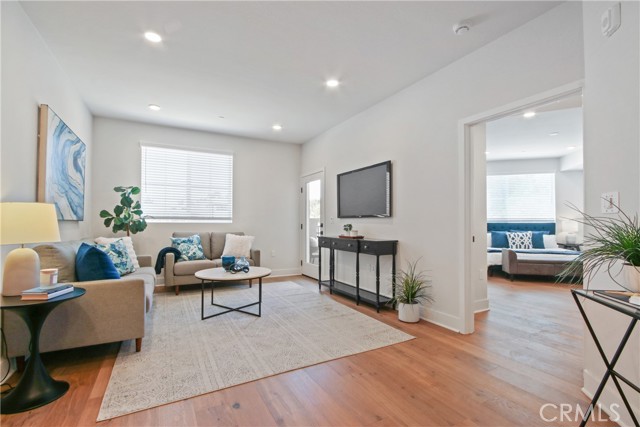 B Plan - Living Room