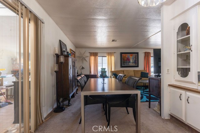 26730 Franklin Avenue, Hemet CA: https://media.crmls.org/medias/b3039145-b274-4baa-8be9-79dbd8ab9f37.jpg