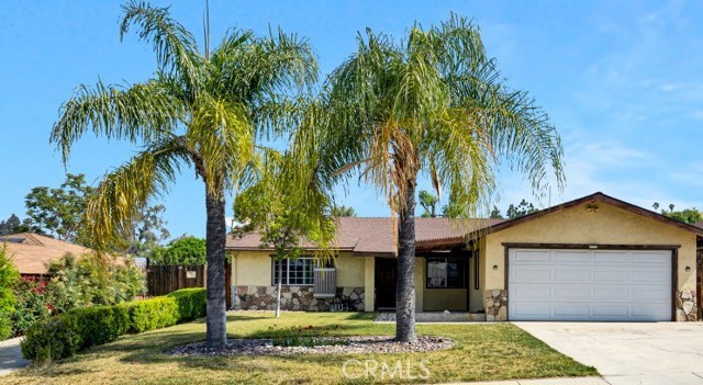 2378 Thisa Way, Hemet CA: https://media.crmls.org/medias/b30442af-b171-42d7-8cc7-295cd301e2e0.jpg