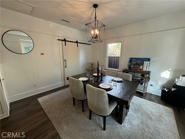 1355 N Gordon Street, Pomona CA: https://media.crmls.org/medias/b3044681-8168-4e37-9eea-8510dc0bc2d8.jpg