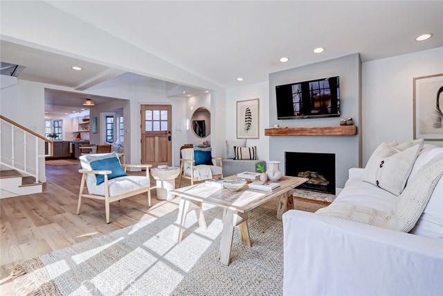 2116 Ardmore Avenue, Manhattan Beach, California 90266, 4 Bedrooms Bedrooms, ,2 BathroomsBathrooms,Residential,Sold,Ardmore,SB23202402