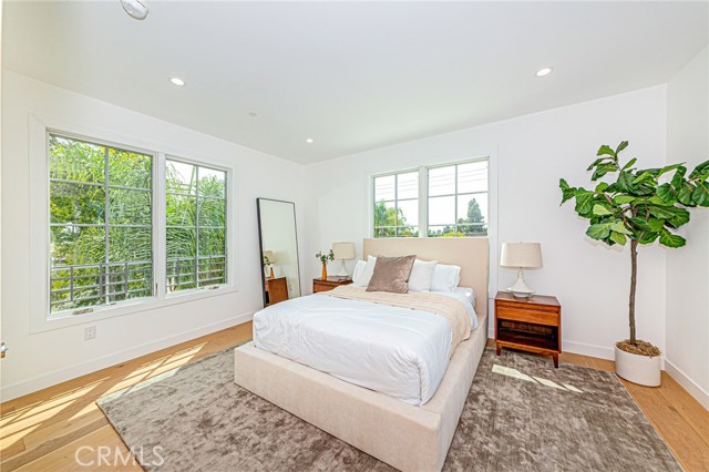 3803 BERRYMAN, Los Angeles CA: https://media.crmls.org/medias/b304d25f-0ee5-4bd9-9f9b-f1deb7be2a2c.jpg