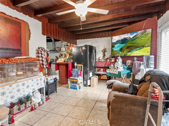 Detail Gallery Image 11 of 24 For 2309 N Niagara St, Burbank,  CA 91504 - 3 Beds | 1 Baths