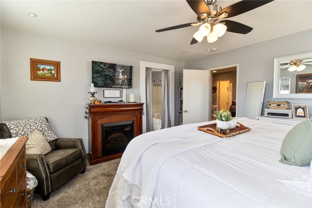 Detail Gallery Image 12 of 31 For 16414 Empire Lakes Ct, Fontana,  CA 92336 - 3 Beds | 2/1 Baths