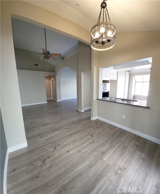 Detail Gallery Image 5 of 23 For 27546 Senna Ct, Temecula,  CA 92591 - 3 Beds | 2 Baths