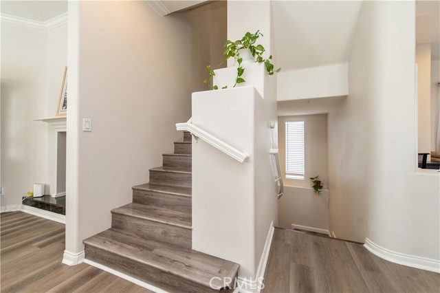 Detail Gallery Image 10 of 32 For 2828 Ballesteros Ln, Tustin,  CA 92782 - 3 Beds | 2/1 Baths