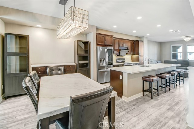 Detail Gallery Image 7 of 25 For 547 W Foothill Bld #89,  Glendora,  CA 91741 - 3 Beds | 4 Baths