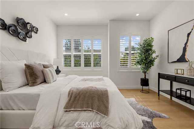 Detail Gallery Image 35 of 59 For 6 Mountainbrook, Irvine,  CA 92620 - 5 Beds | 4 Baths