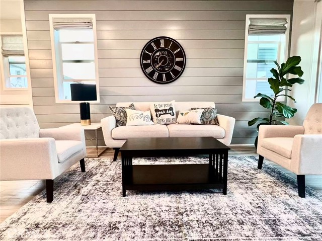 Detail Gallery Image 4 of 6 For 218 Keeper, Irvine,  CA 92618 - 4 Beds | 3/1 Baths