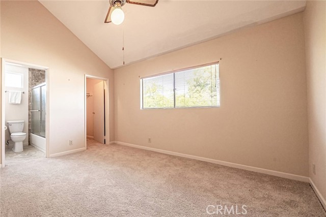 Detail Gallery Image 10 of 27 For 17530 Tulsa St, Granada Hills,  CA 91344 - 5 Beds | 3/1 Baths