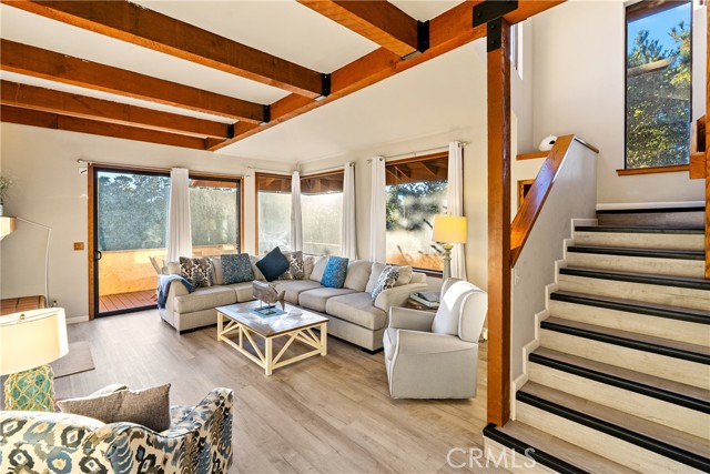 Detail Gallery Image 14 of 51 For 904 Hartford St, Cambria,  CA 93428 - 3 Beds | 3 Baths