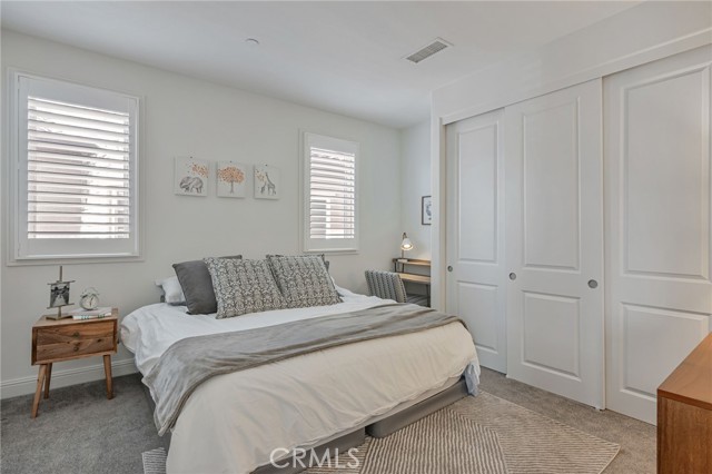 12060 N Azurita Court, Porter Ranch CA: https://media.crmls.org/medias/b30b1bc5-da41-41b6-b45b-67a141c8dbc3.jpg