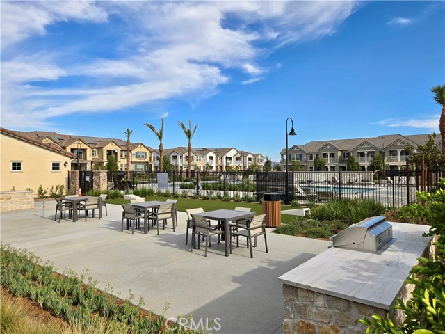 3943 E Carmel Privado, Ontario CA: https://media.crmls.org/medias/b30bbb29-2293-4c1e-8dc4-6f1c8aa2bcb4.jpg