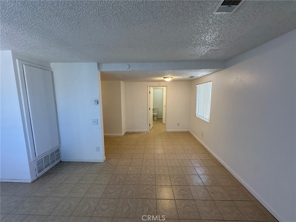 MLS #IV25081788 image #17