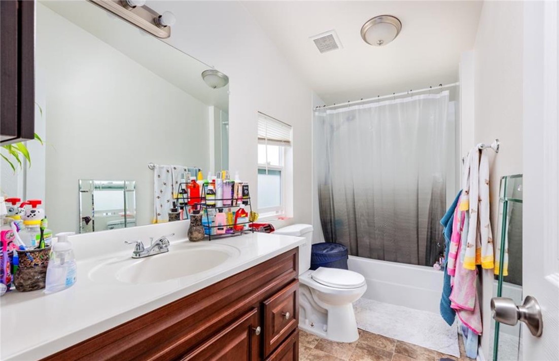 Detail Gallery Image 10 of 10 For 8450 G Ave, Hesperia,  CA 92345 - 2 Beds | 2 Baths