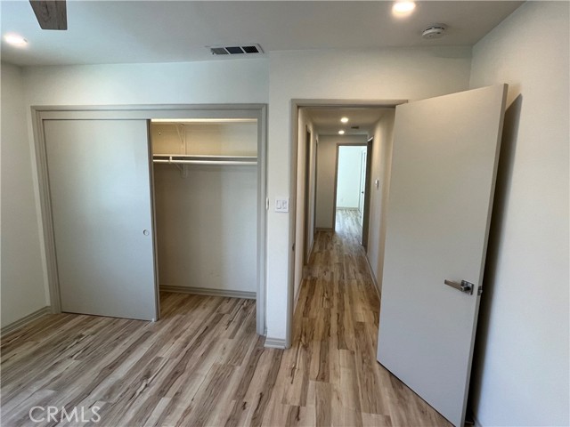1521 West Glenoaks Boulevard, C photo 21