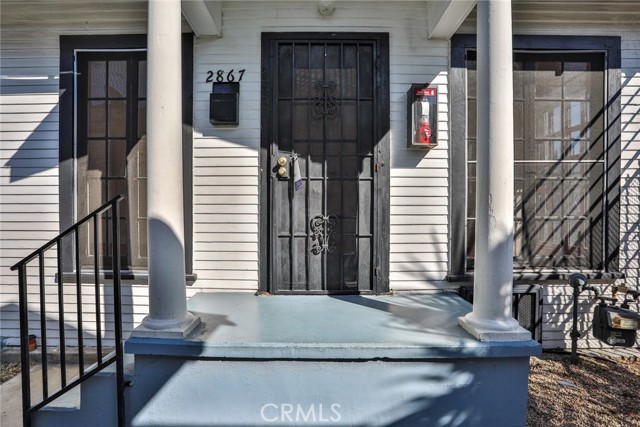 Detail Gallery Image 18 of 34 For 2867 Edgehill Dr, Los Angeles,  CA 90018 - – Beds | – Baths