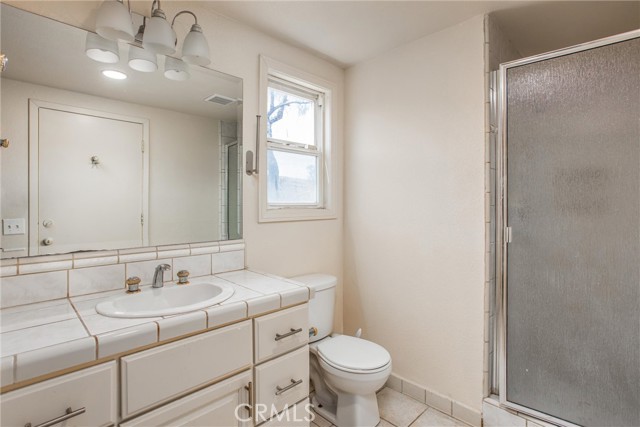 6966 Ranch View Road, Riverside CA: https://media.crmls.org/medias/b30fb46c-1e36-4f51-b843-3df56bdc085e.jpg