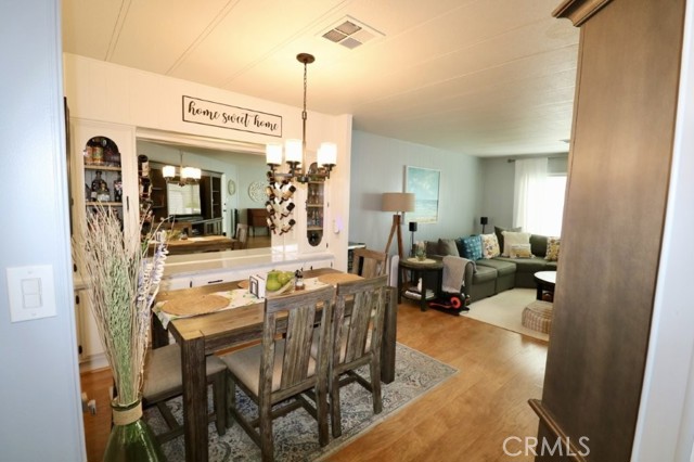Detail Gallery Image 18 of 36 For 14044 Lake Glen Dr #38,  La Mirada,  CA 90638 - 2 Beds | 2 Baths