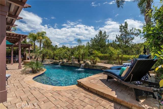 25808 Tennyson Lane, Stevenson Ranch CA: https://media.crmls.org/medias/b3106847-97d1-46e9-a90b-f61c9688c6d9.jpg