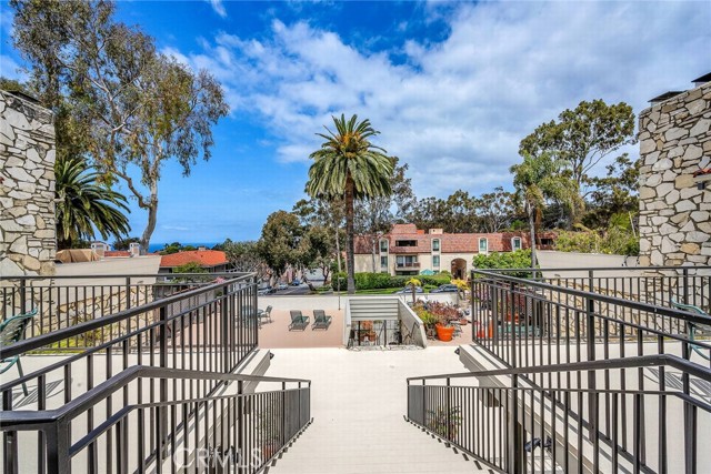 Detail Gallery Image 11 of 31 For 2486 via Campesina, Palos Verdes Estates,  CA 90274 - – Beds | – Baths