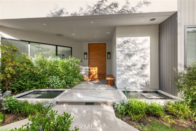 Detail Gallery Image 2 of 74 For 8545 Charl Ln, Los Angeles,  CA 90046 - 5 Beds | 6 Baths