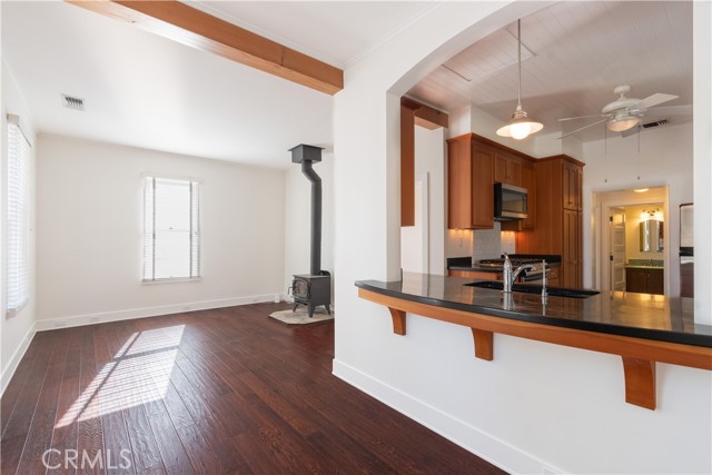 Detail Gallery Image 5 of 22 For 115 2nd, Templeton,  CA 93465 - 2 Beds | 2 Baths