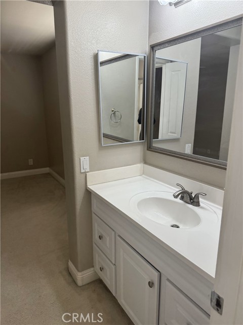 Detail Gallery Image 9 of 24 For 31348 Canterbury Ct, Temecula,  CA 92591 - 4 Beds | 2/1 Baths