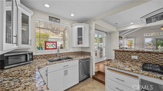 5643 Panorama Drive, Whittier CA: https://media.crmls.org/medias/b3123486-cf27-4f28-b7c8-50624bfa682b.jpg