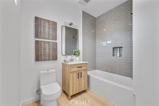 Detail Gallery Image 13 of 23 For 278 N 11th Ave #1,  Upland,  CA 91786 - 2 Beds | 2 Baths