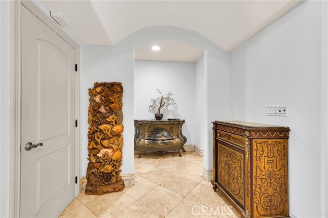 22349 Dolorosa Street, Woodland Hills CA: https://media.crmls.org/medias/b3126e16-2bb8-4c68-8d24-860027e63dfa.jpg