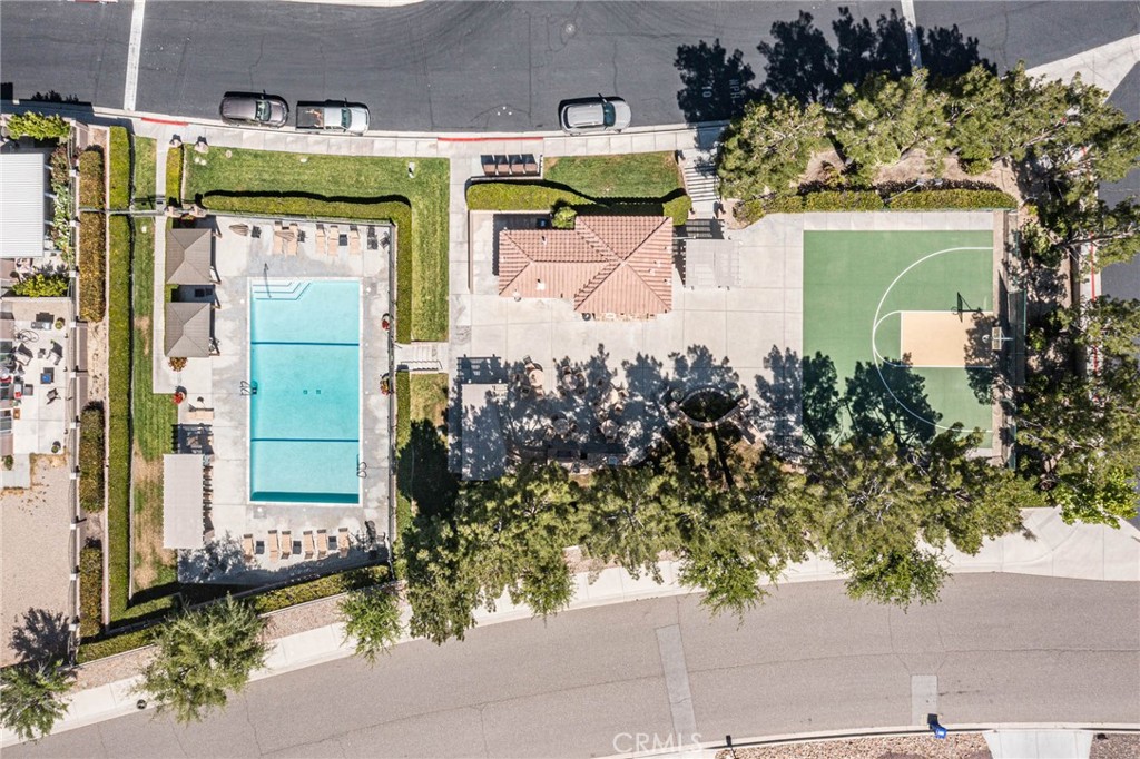 https://media.crmls.org/medias/b312ce4f-4619-4563-90cb-9d0ea3d44ea9.jpg?preset=X-Large
