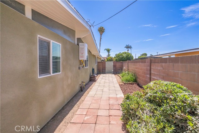Detail Gallery Image 33 of 36 For 221 S Mall Way, Anaheim,  CA 92804 - 3 Beds | 2 Baths