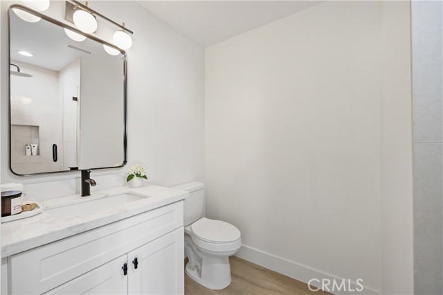 309 Deerfield, Irvine CA: https://media.crmls.org/medias/b3132434-1b2e-4f4a-ae52-6b8fc10ac613.jpg