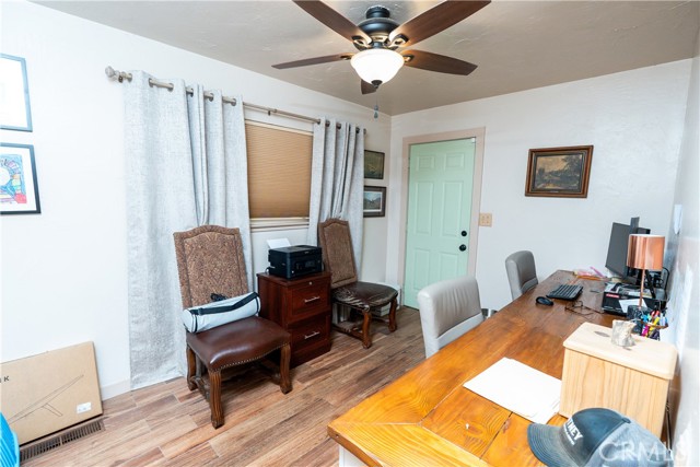 Detail Gallery Image 23 of 59 For 25565 Road 13, Chowchilla,  CA 93610 - 4 Beds | 3 Baths