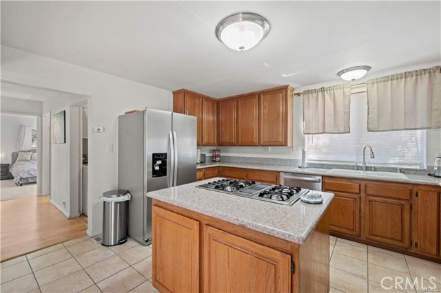1808 Freeman Drive, Pine Mountain Club CA: https://media.crmls.org/medias/b314ae0d-7953-49a2-8e13-1d18ba10ec5b.jpg