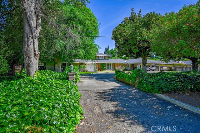 Image 3 of 67 For 1035 North Bear Creek Dr