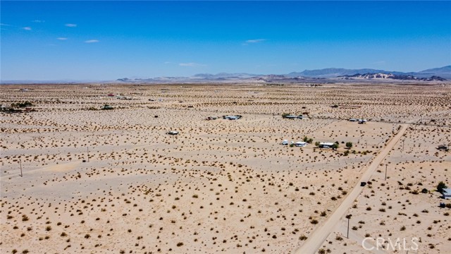 Detail Gallery Image 10 of 26 For 6636 Mckinnon Rd, Twentynine Palms,  CA 92277 - – Beds | – Baths